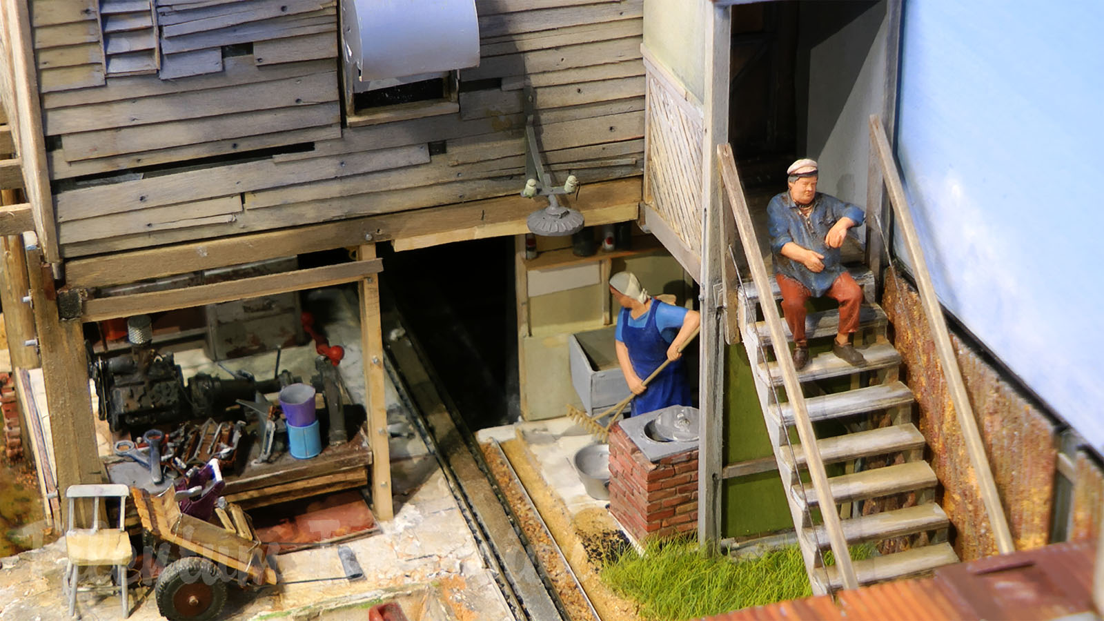 Bellissimo diorama ferroviario australiano realizzato da Kim Marsh