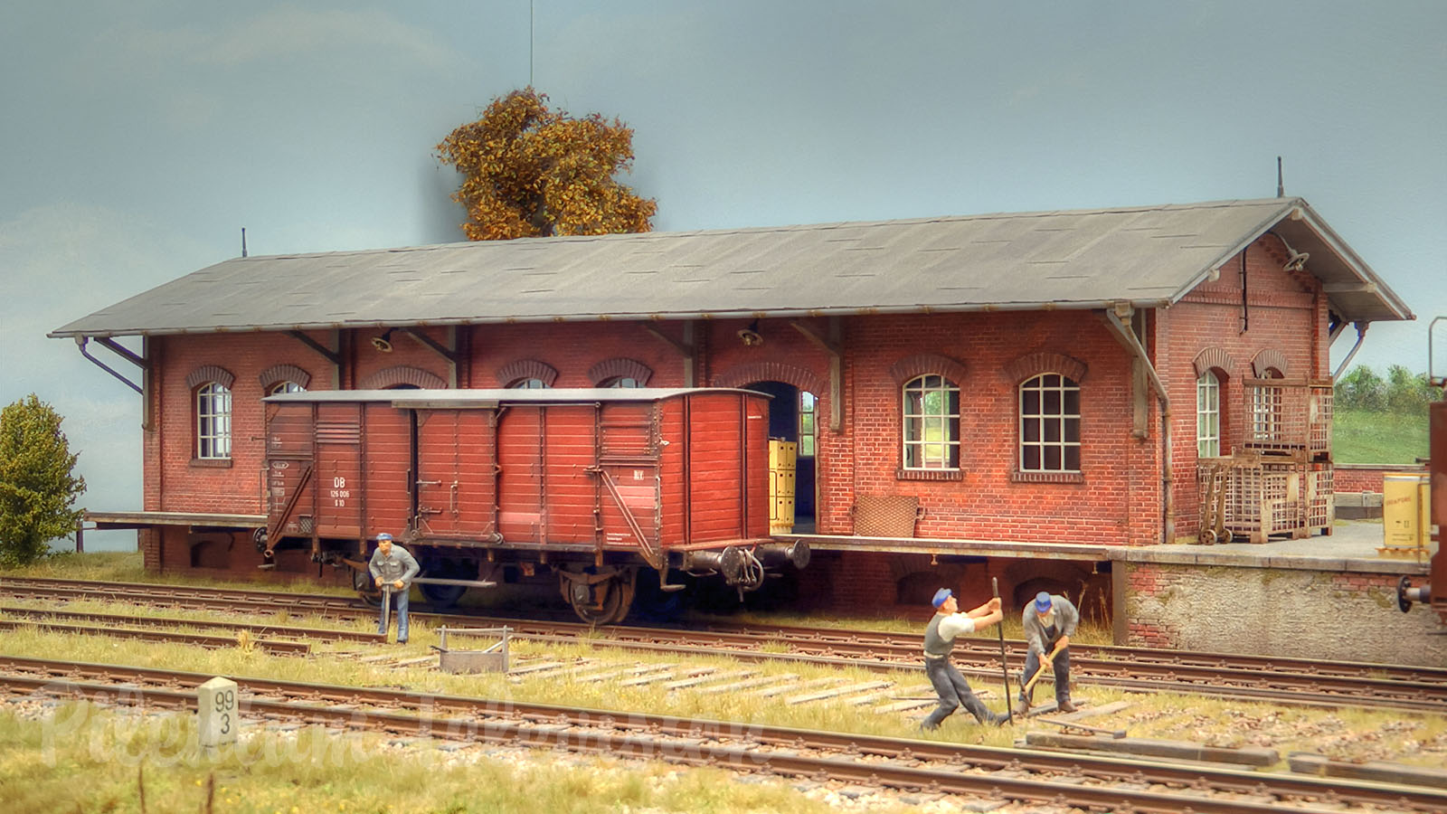 Modellismo ferroviario - Modellini di treni a vapore e trenini diesel in scala 1/32
