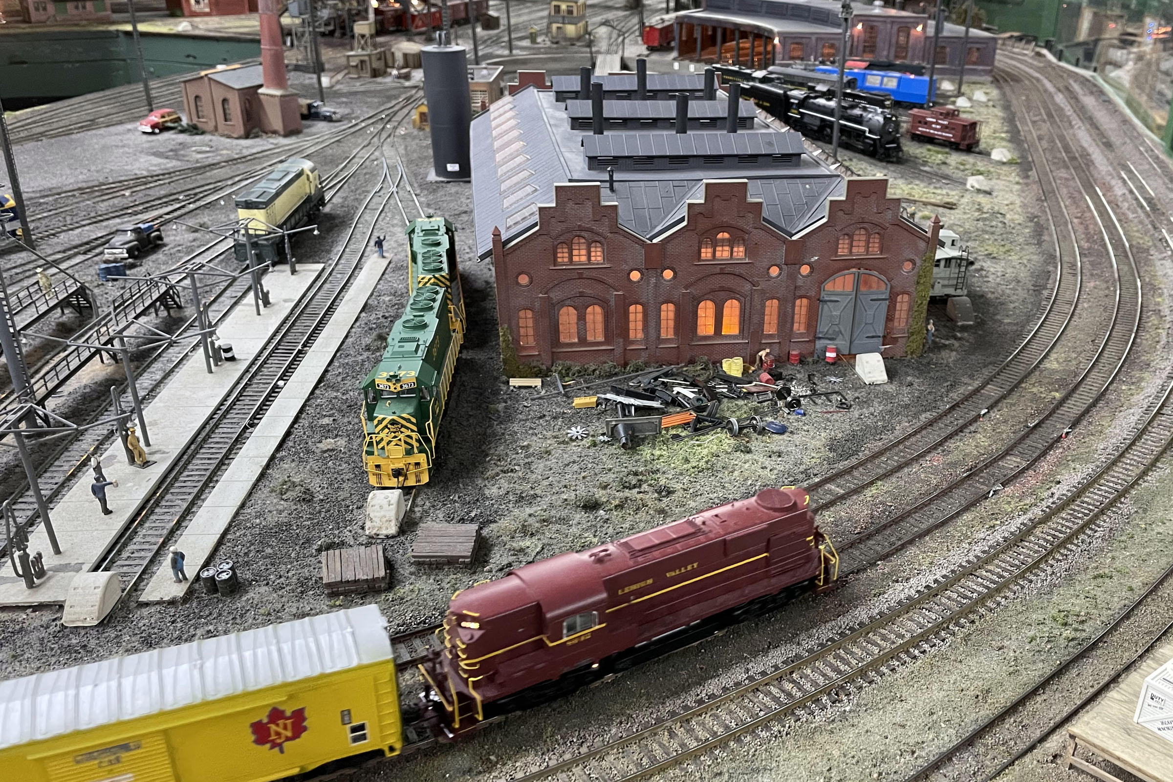 Uno dei più grandi plastici ferroviari americani in scala HO - Chelten Hills Model Railroad Club